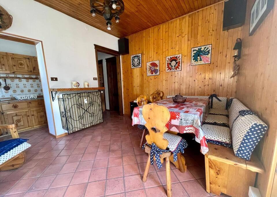Rustic House Aosta Apartment Ngoại thất bức ảnh